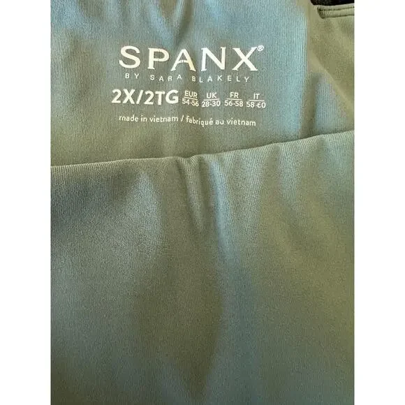 Spanx SPANXshape Booty Boost 7/8 Leggings Green Stretch Athleisure Plus Size 2X - Picture 4 of 8